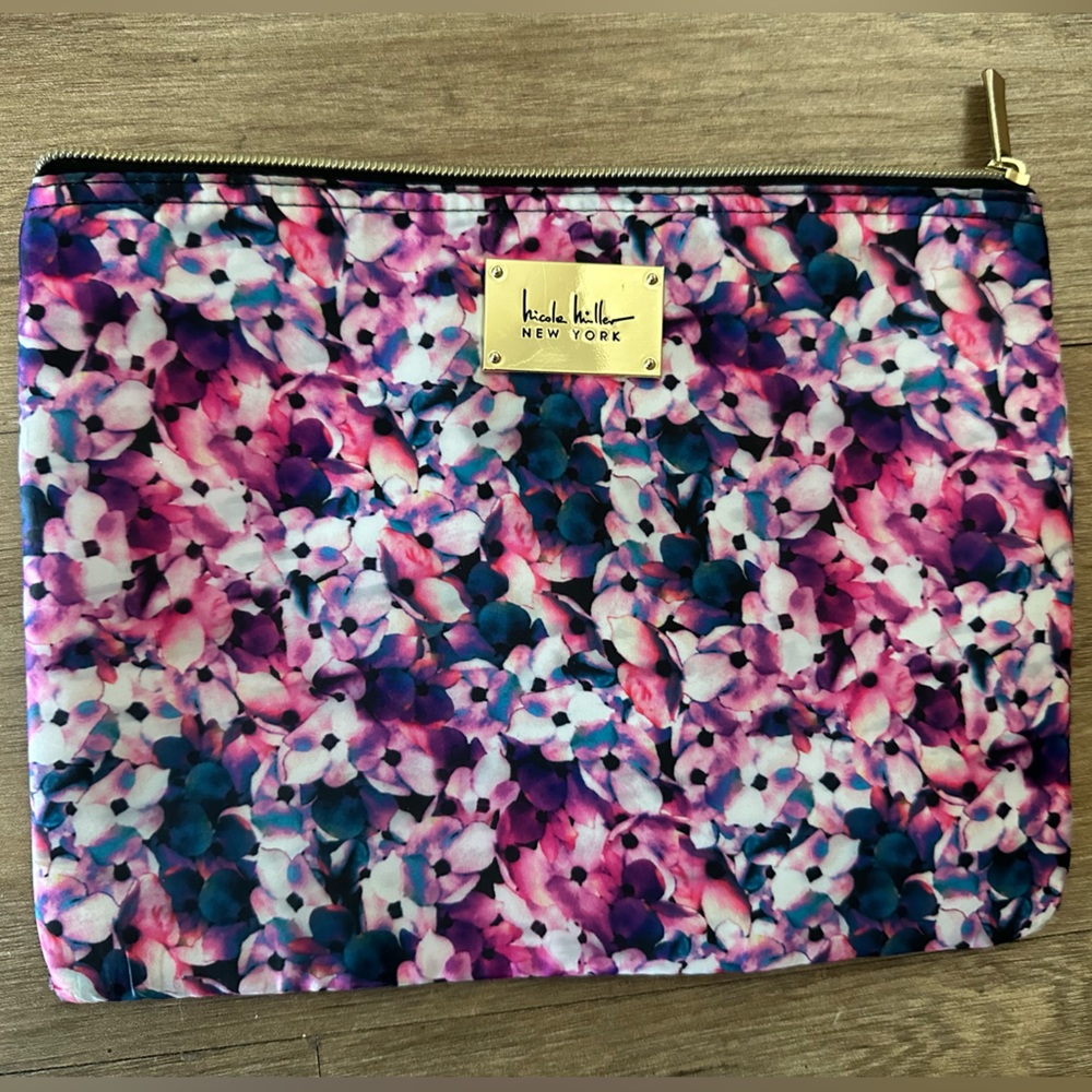 Nicole Miller Floral Zipper Pouch